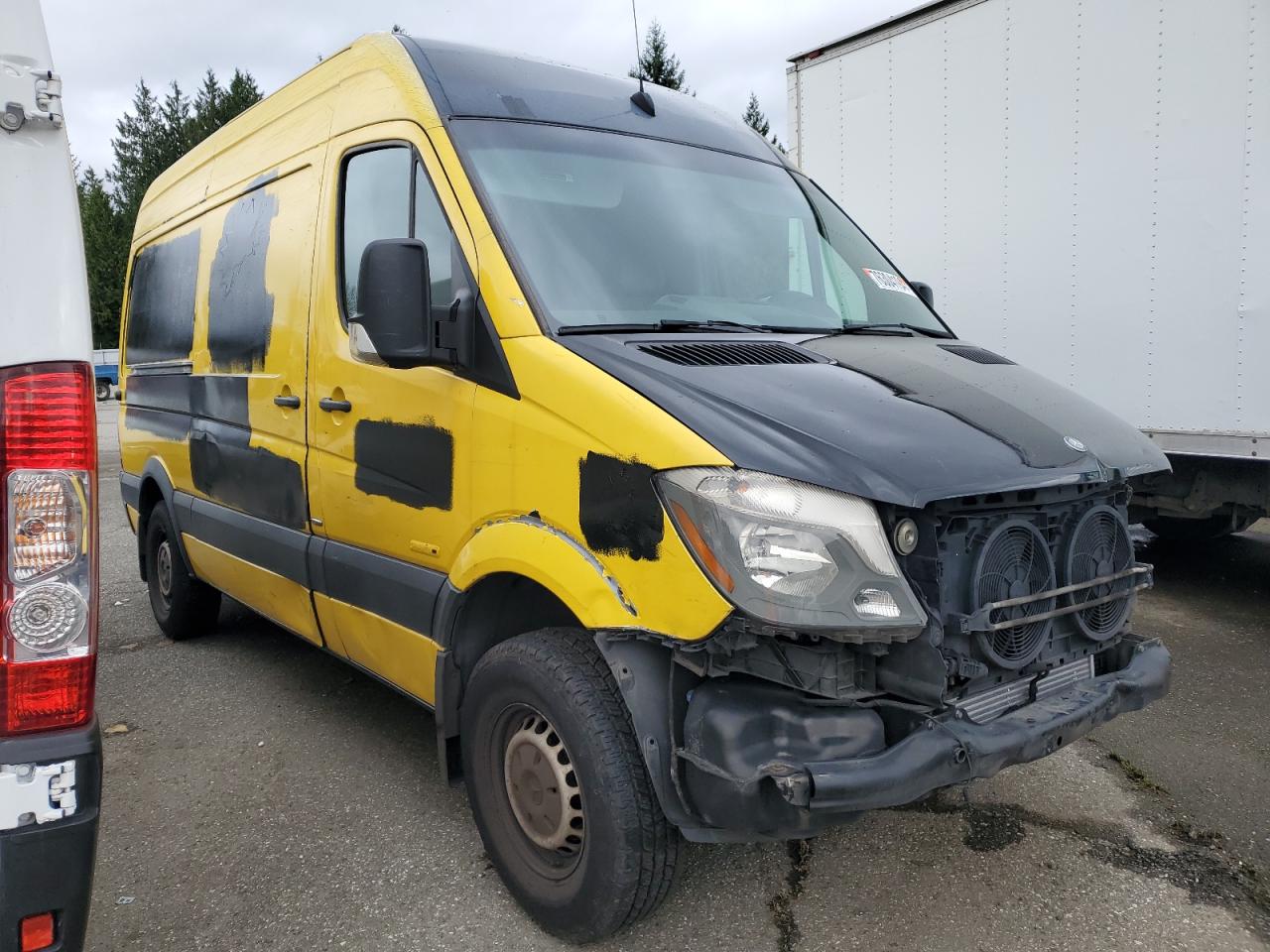 VIN WD3PE7DC0E5827305 2014 MERCEDES-BENZ SPRINTER no.4