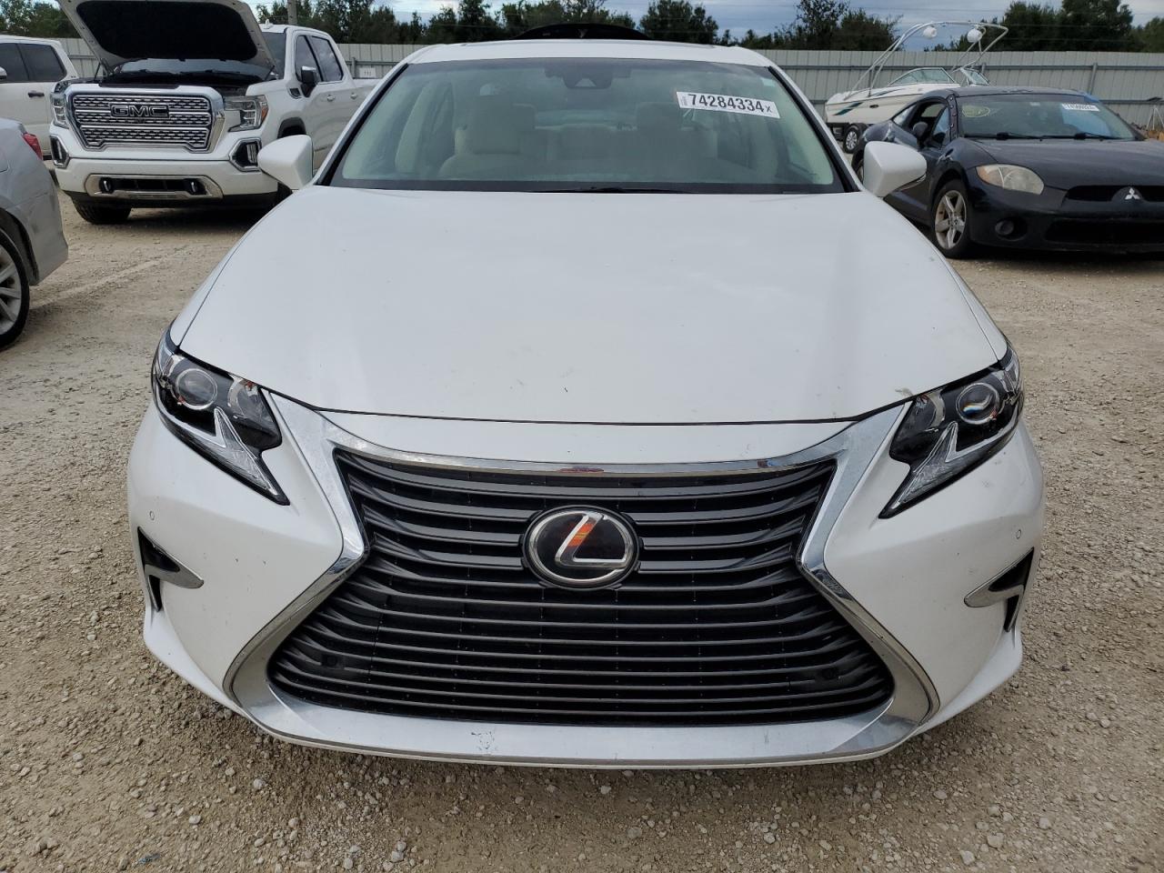 2018 Lexus ES - Image 5