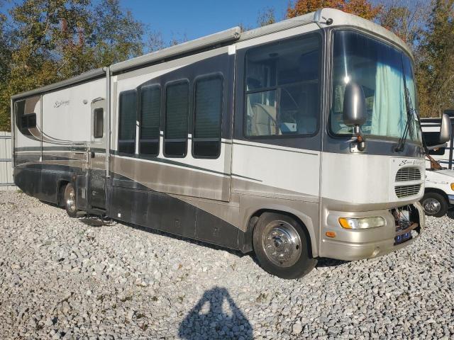 2004 Workhorse Custom Chassis Motorhome Chassis W2 იყიდება Barberton-ში, OH - Front End