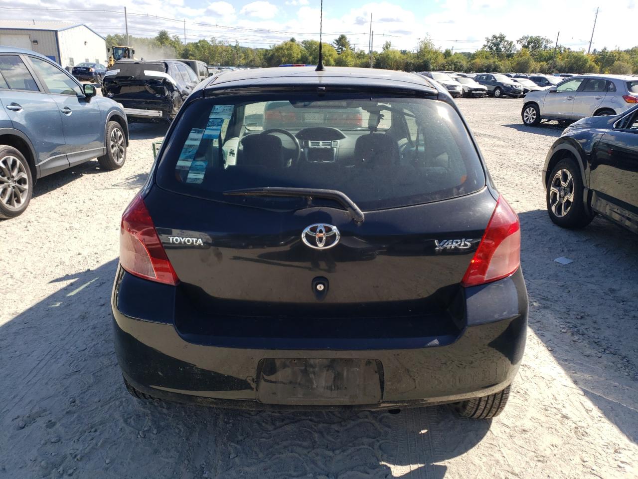 2008 Toyota Yaris VIN: JTDJT923785203389 Lot: 74066794