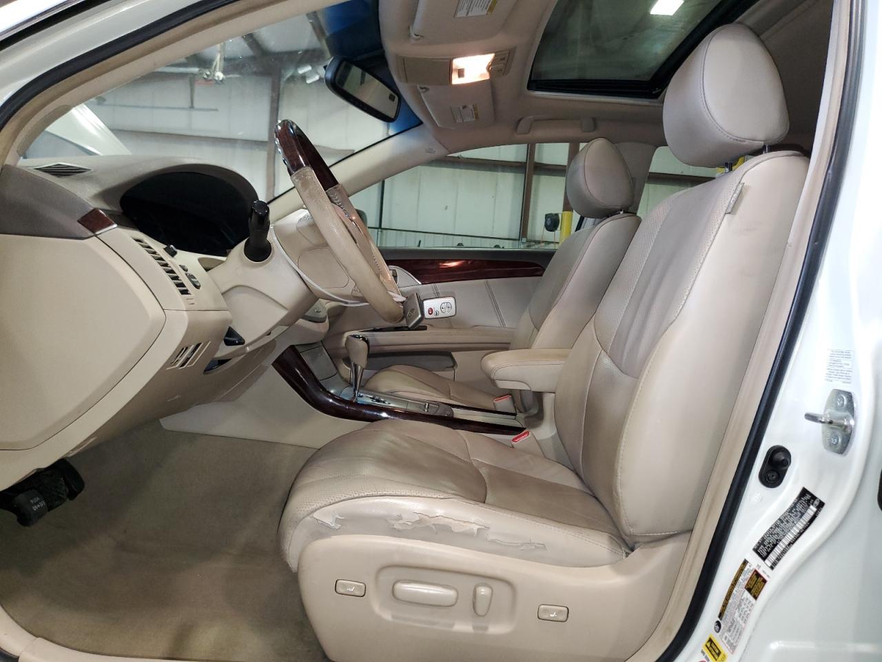 2008 Toyota Avalon - Image 7