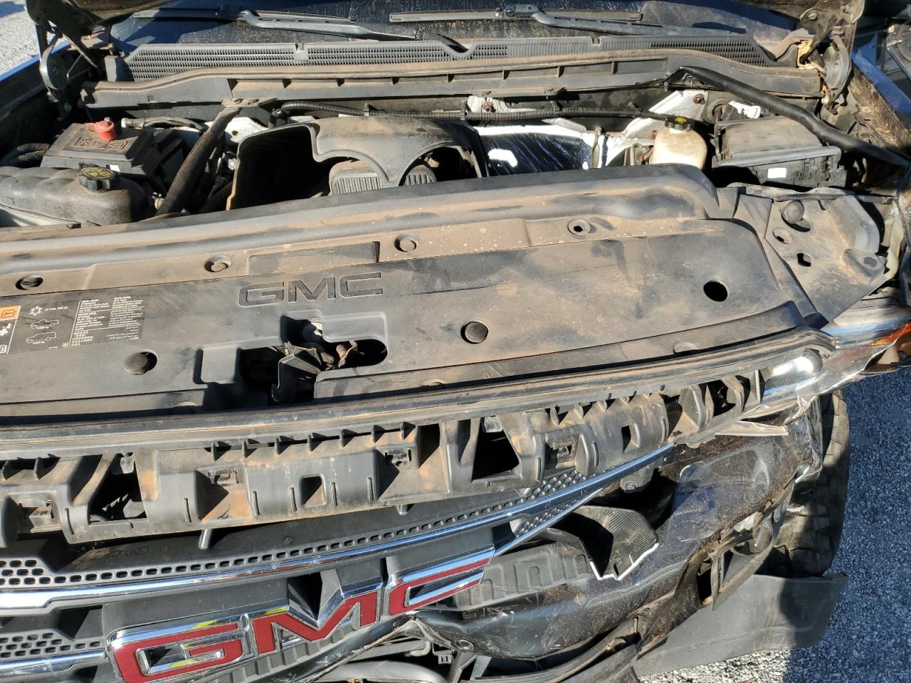 2018 GMC Sierra K2500 Slt VIN: 1GT12TEG8JF163046 Lot: 75343484