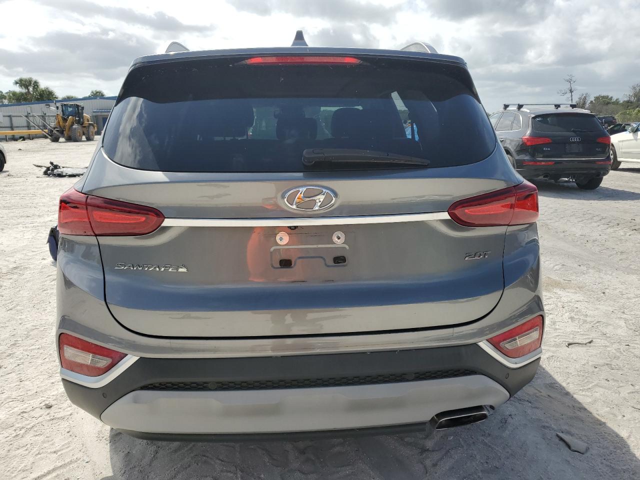 5NMS53AA8KH130985 2019 Hyundai Santa Fe Limited