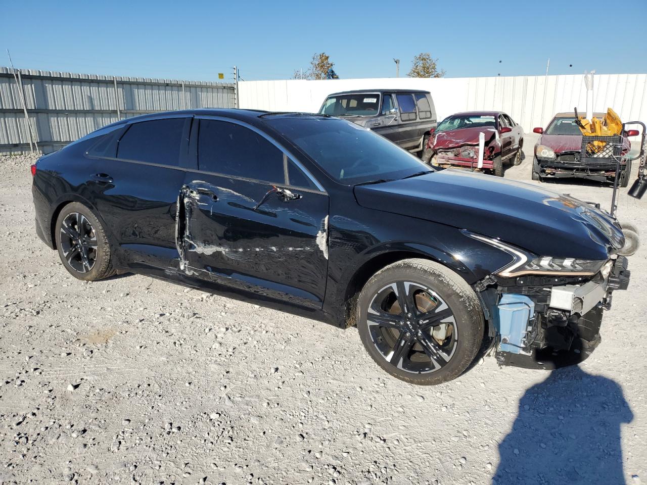 2022 Kia K5 - Image 4