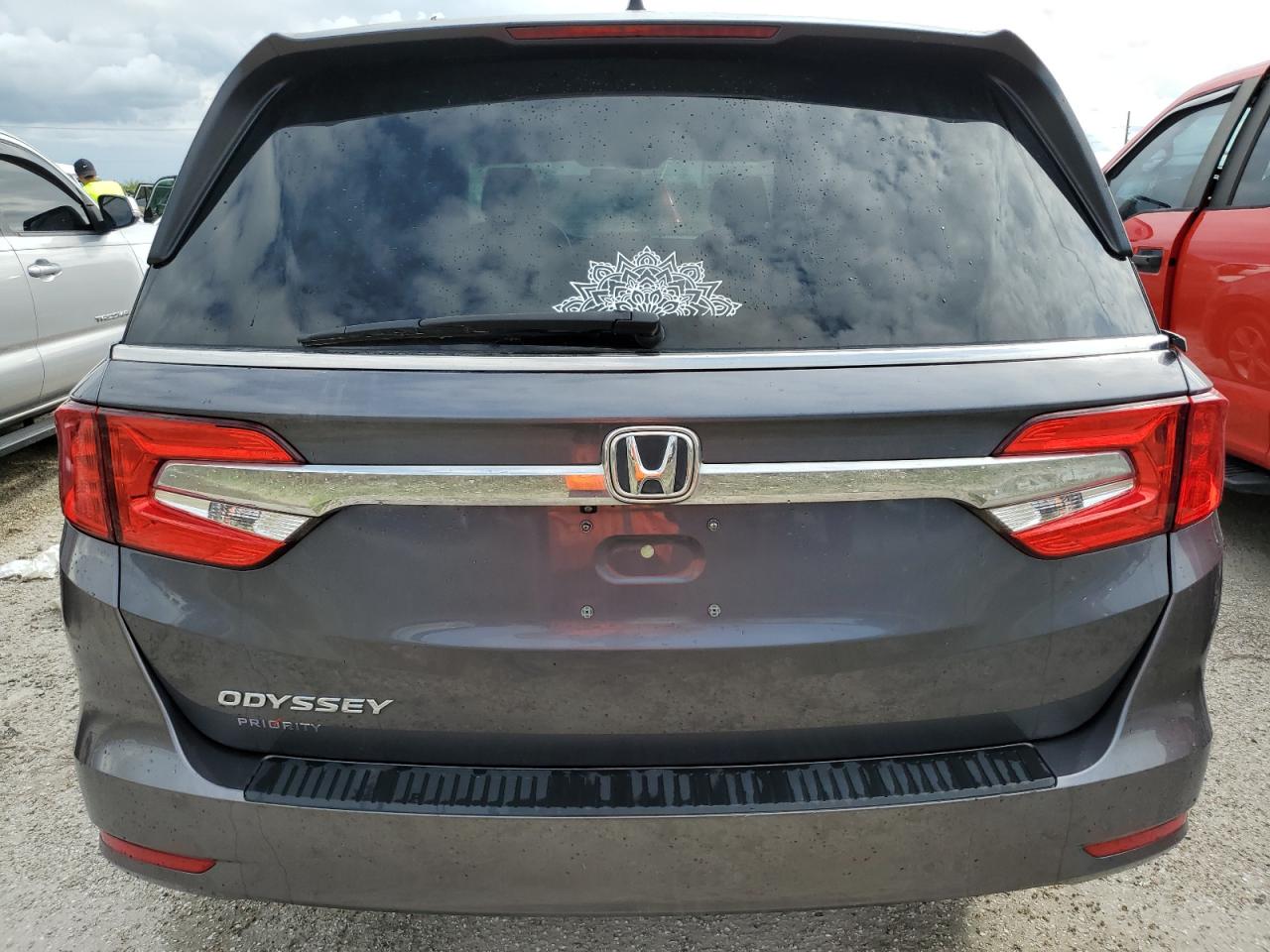 2019 Honda Odyssey - Image 6
