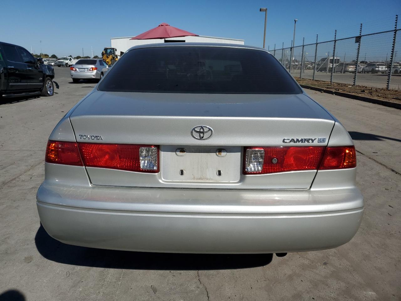 JT2BG22K3Y0515853 2000 Toyota Camry Ce