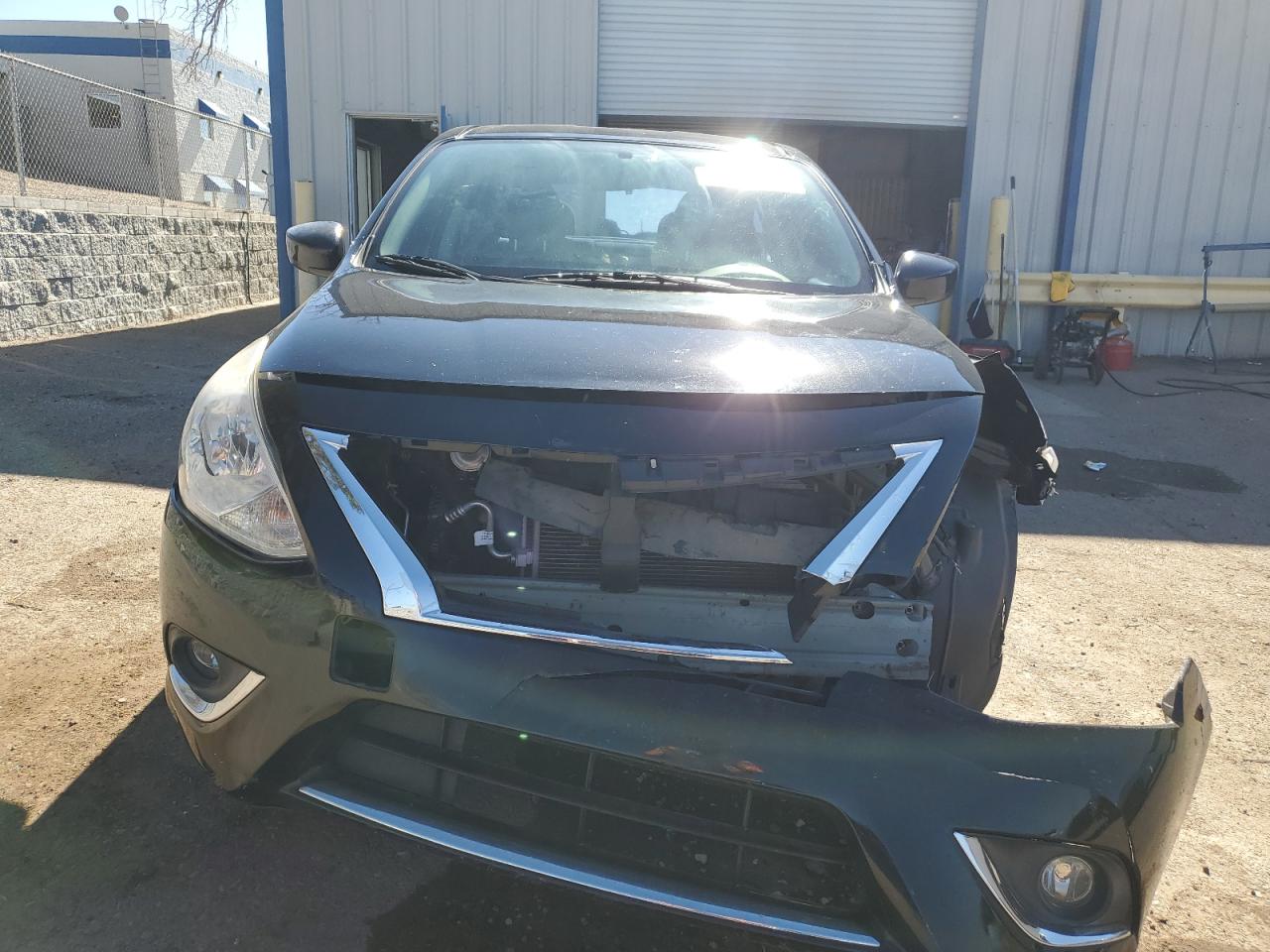 VIN 3N1CN7AP5GL855909 2016 NISSAN VERSA no.5