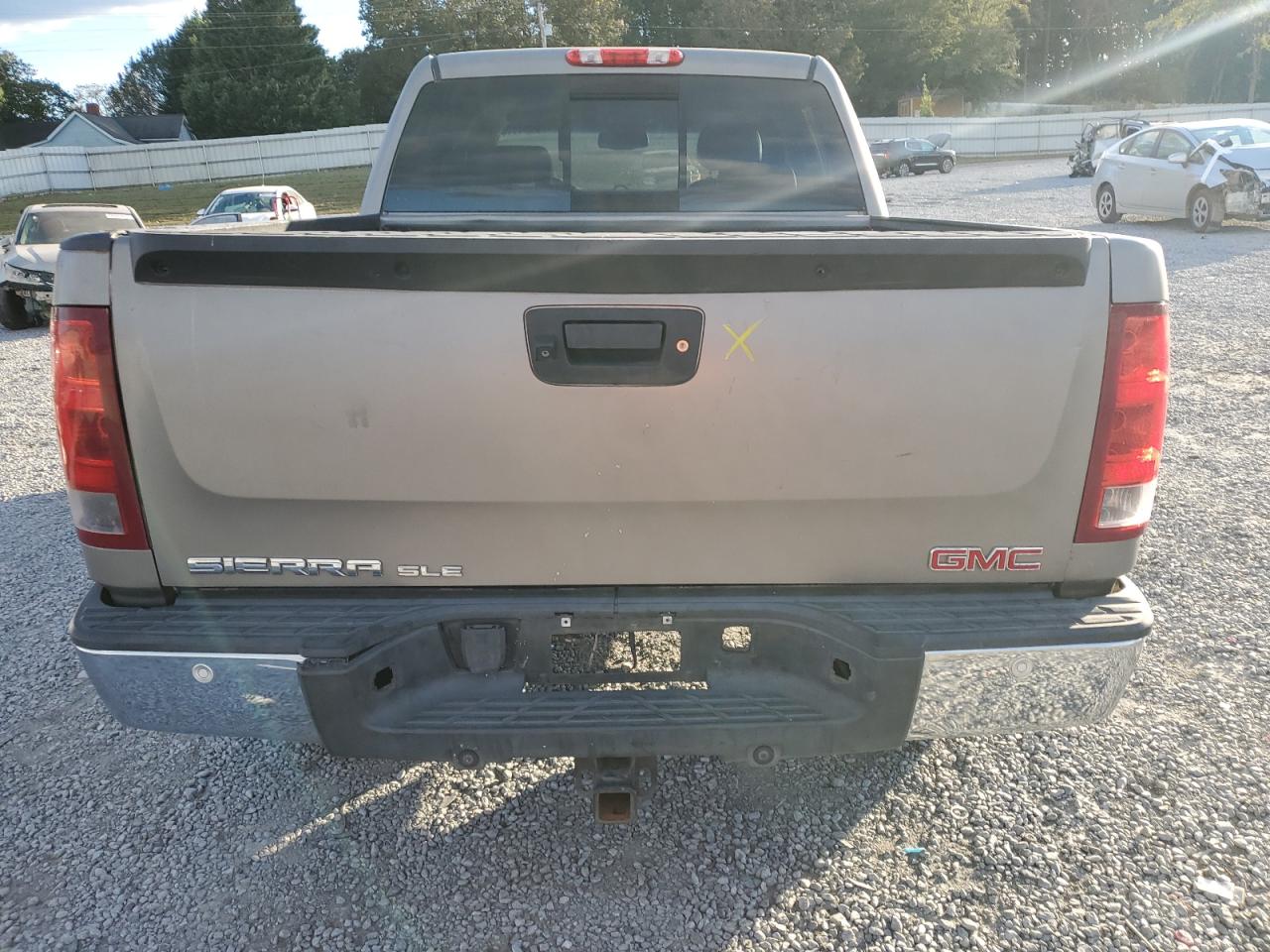 2013 GMC Sierra - Image 6
