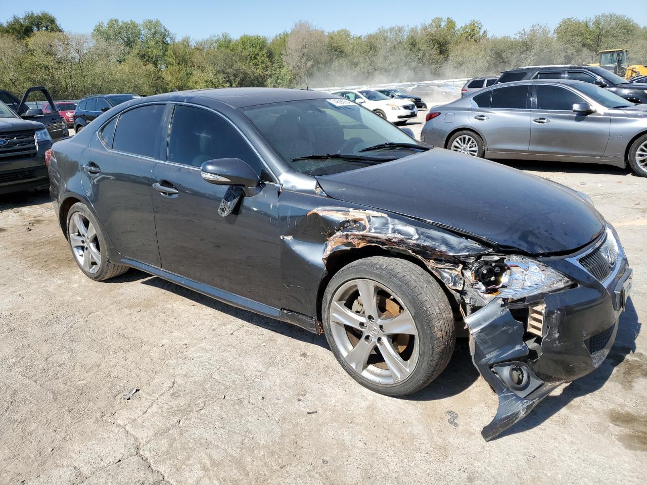 2011 Lexus IS - Image 4