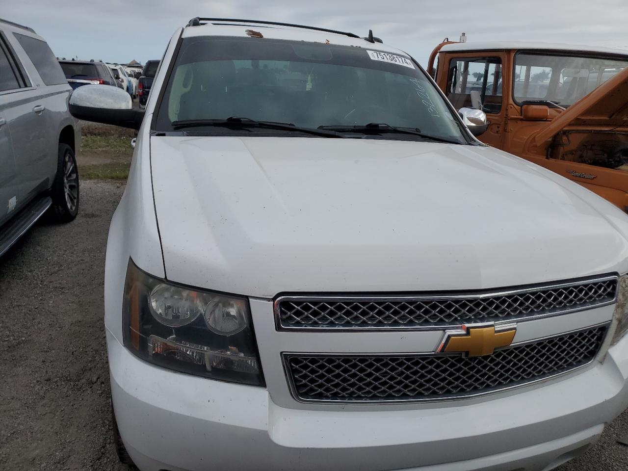 2012 Chevrolet Avalanche - Image 5