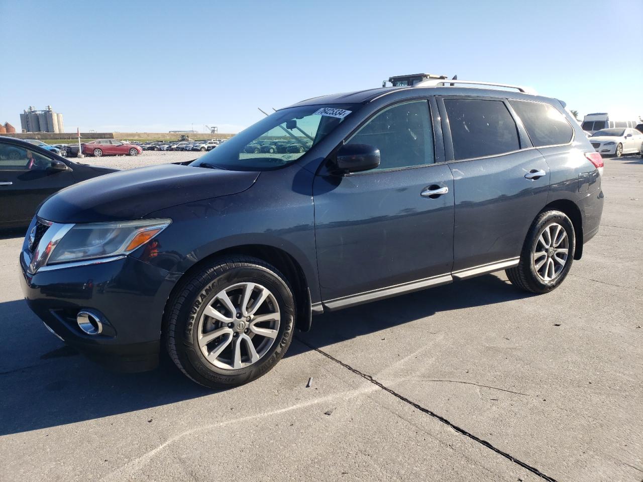 2013 Nissan Pathfinder - Image 1
