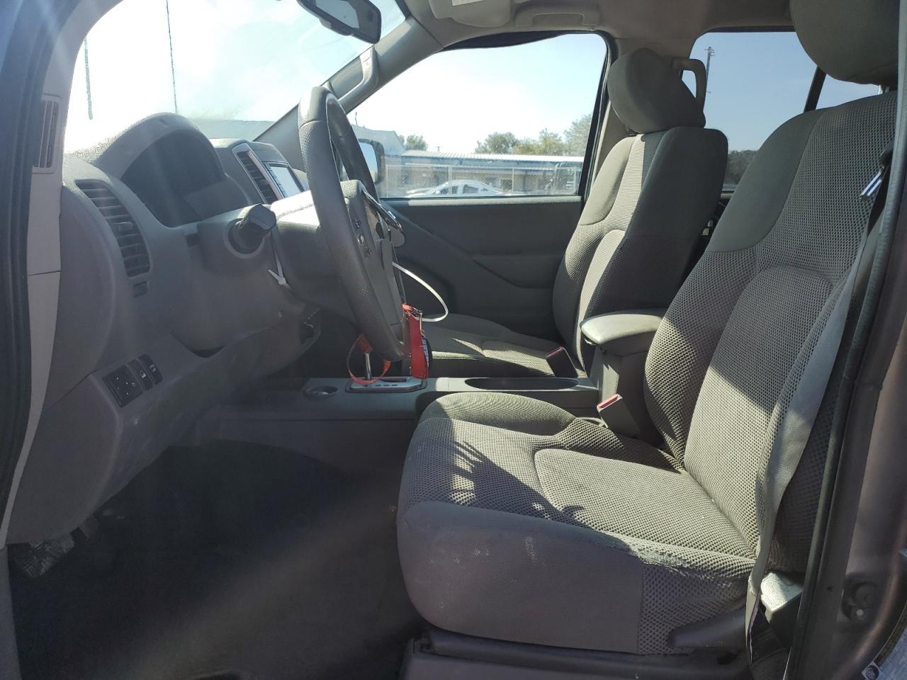 2021 Nissan Navara (Frontier) - Image 7