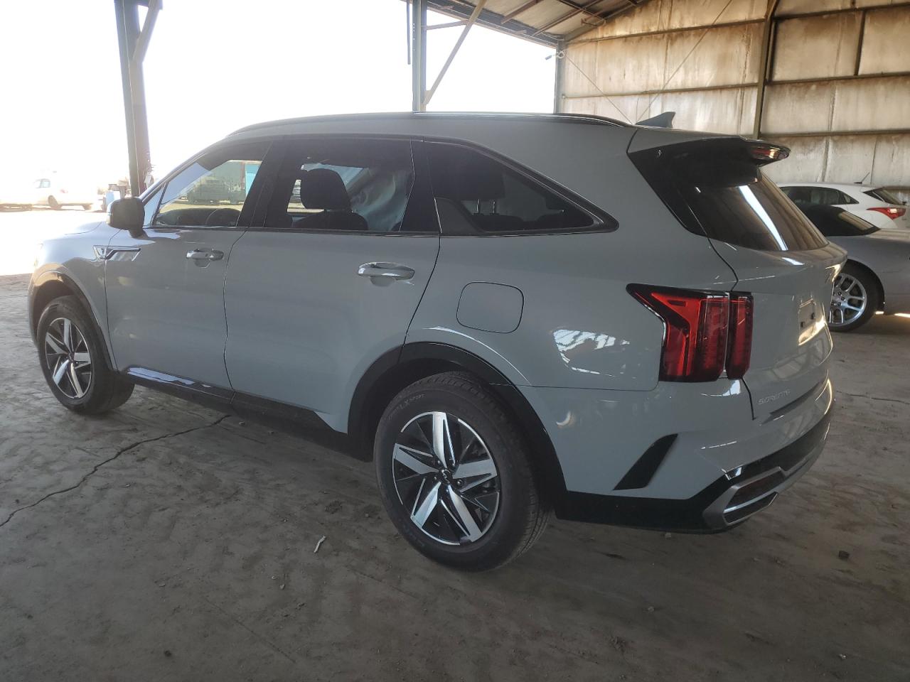2023 Kia Sorento - Image 2