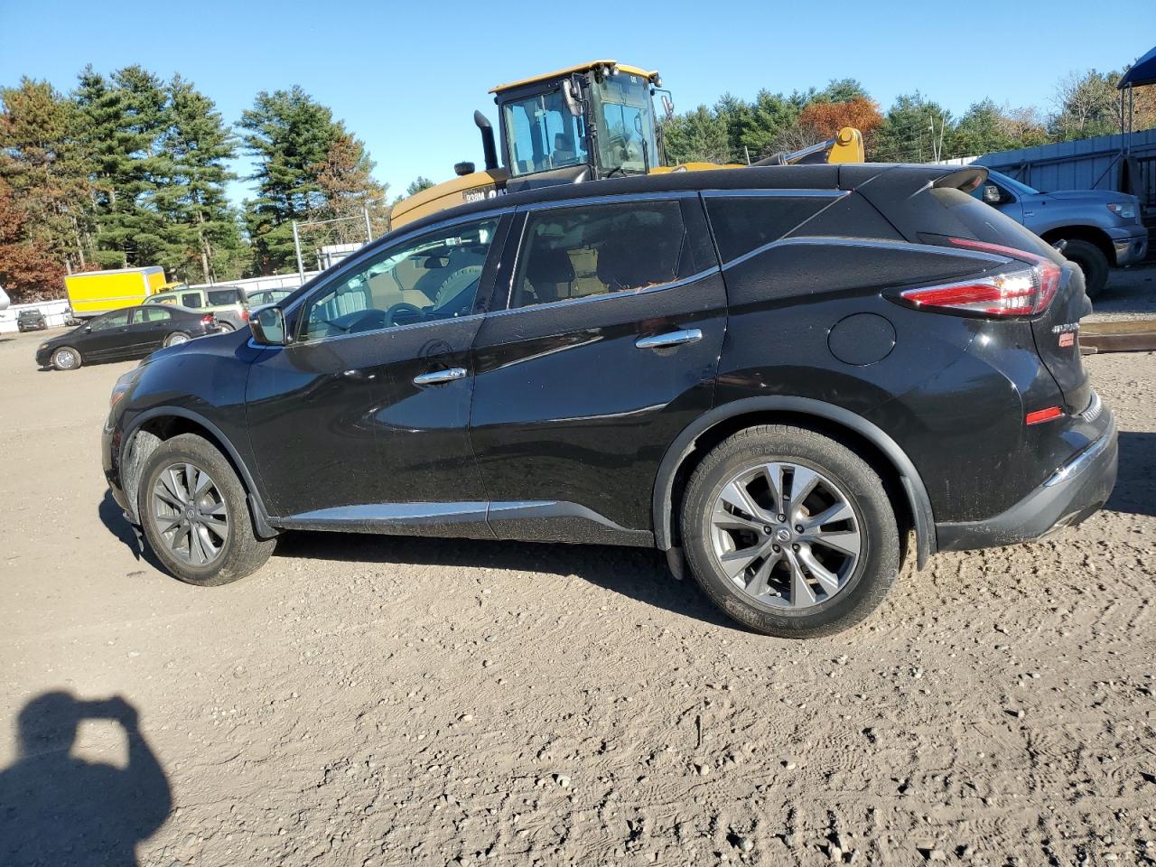 2018 Nissan Murano - Image 2