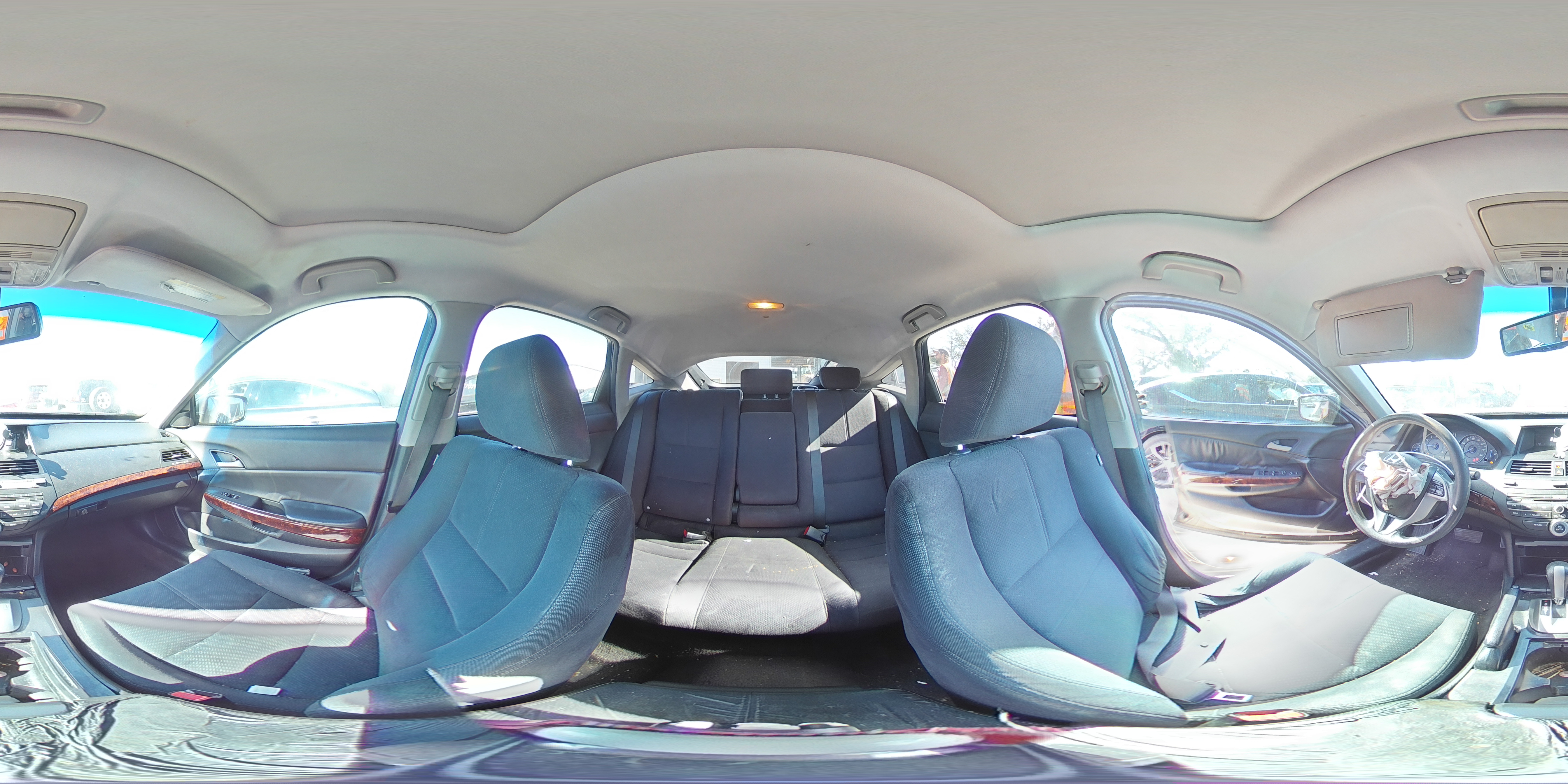 2012 Honda Crosstour - Image 13
