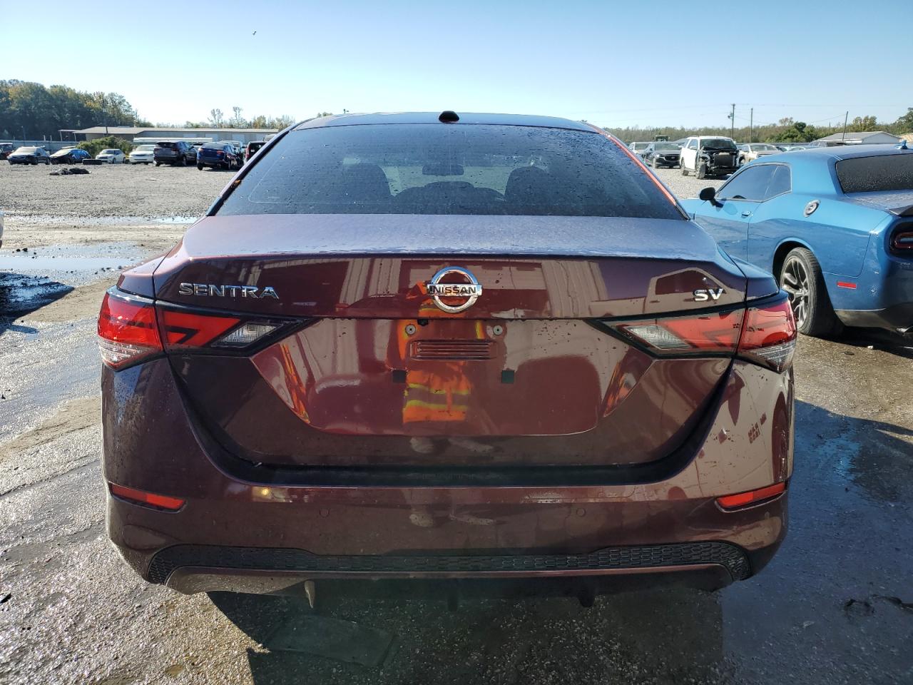 2022 Nissan Sentra - Image 4