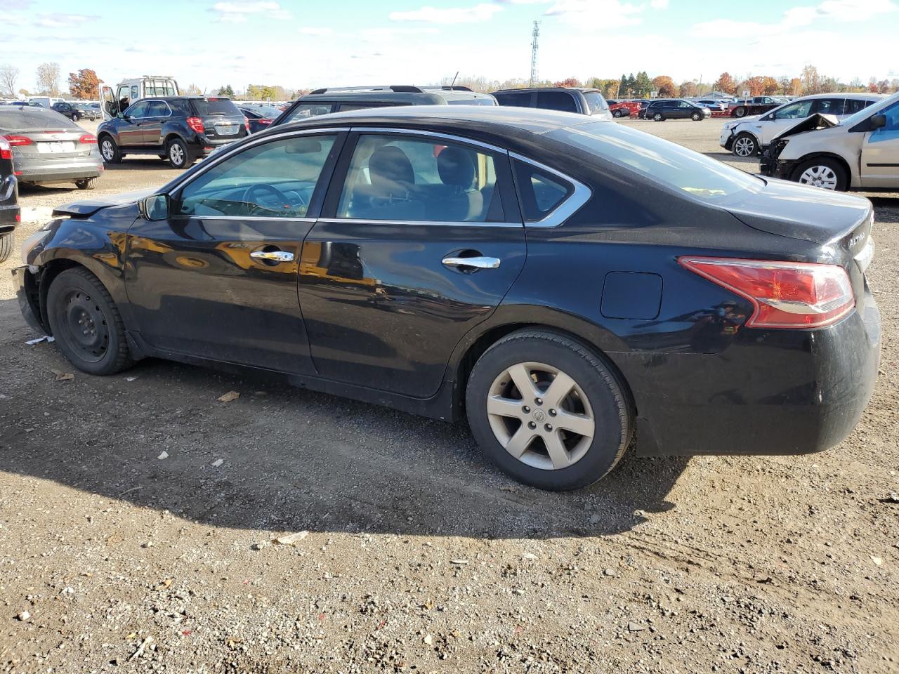 2013 Nissan Altima - Image 2