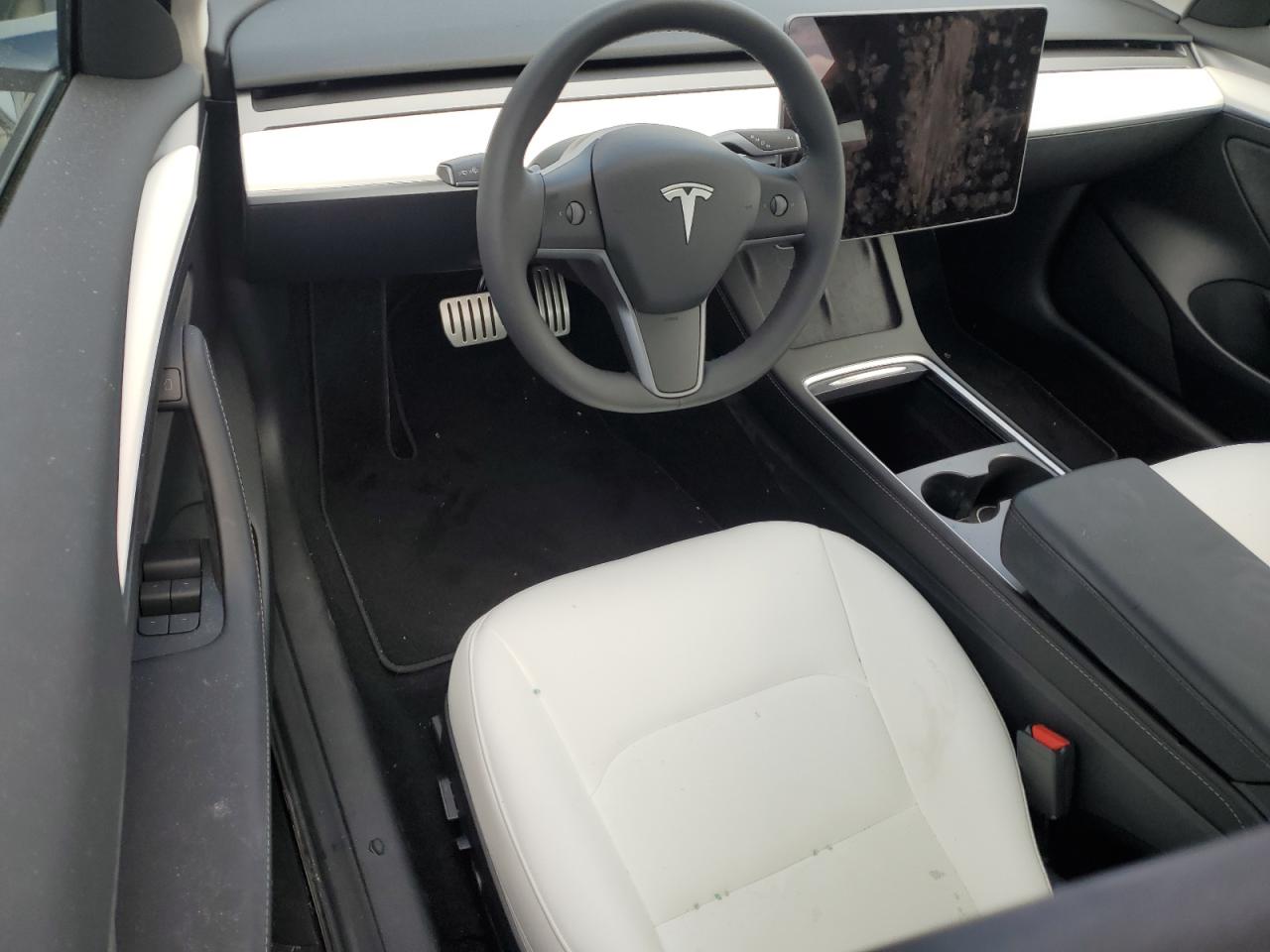 5YJ3E1EC2PF677330 2023 Tesla Model 3