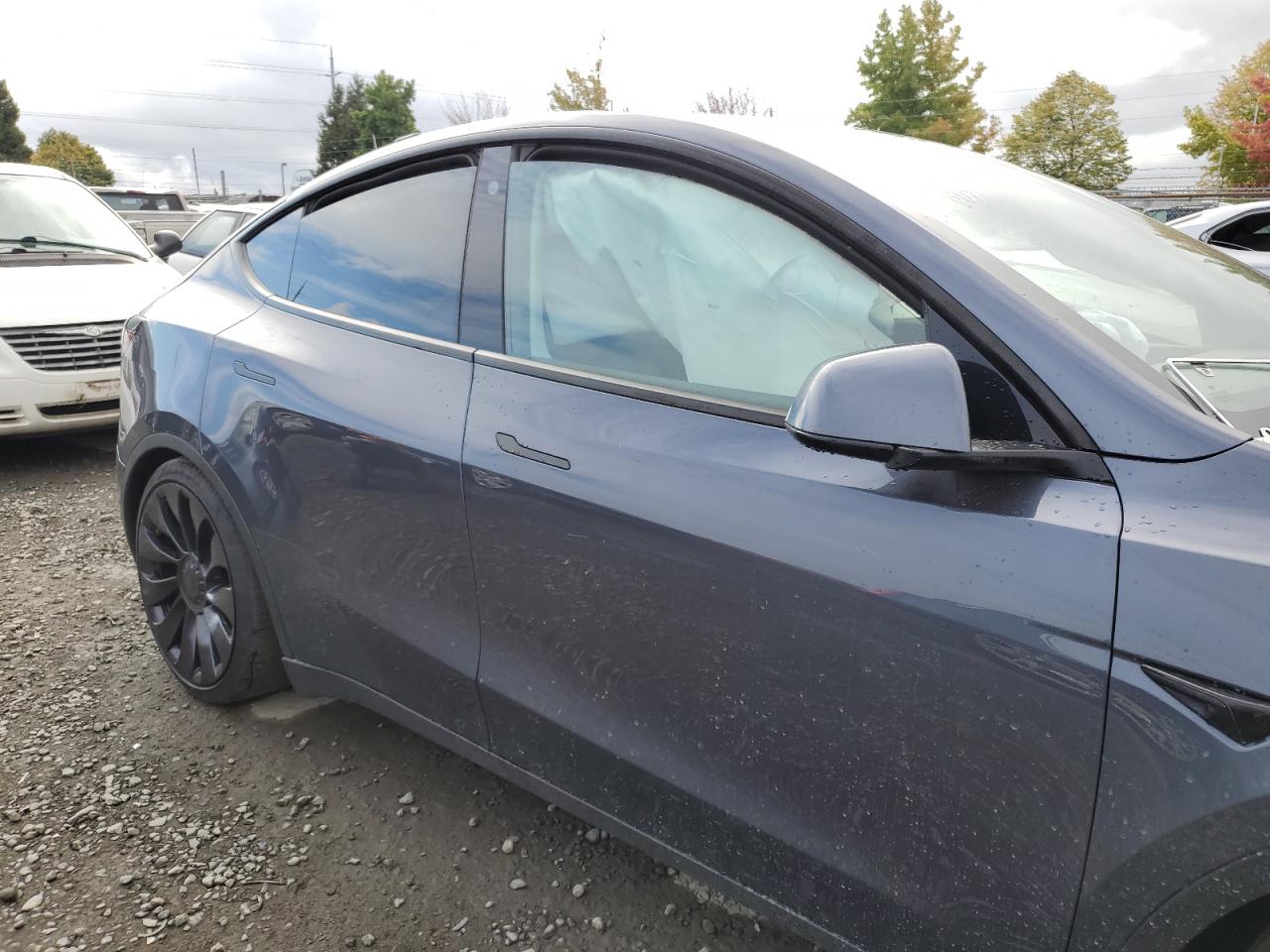 7SAYGDEF4NF489565 2022 Tesla Model Y