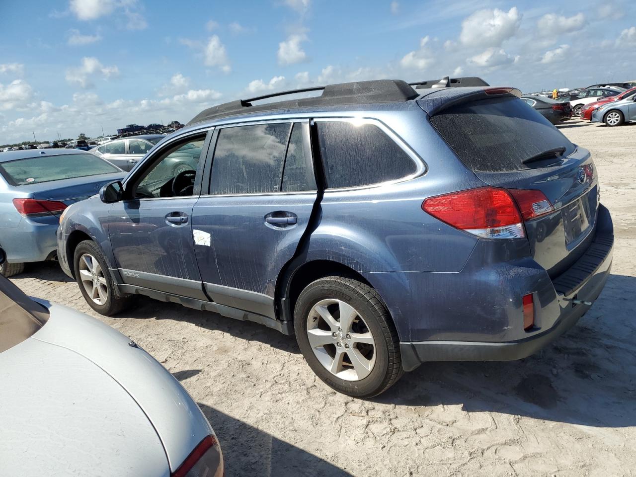 2013 Subaru Outback - Image 2
