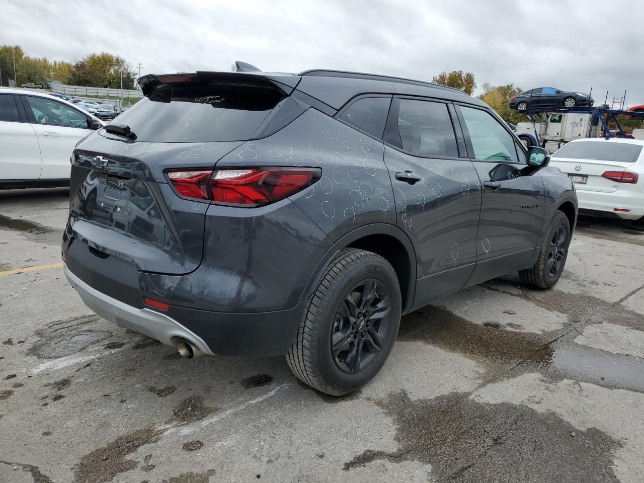 2021 Chevrolet Blazer - Image 3