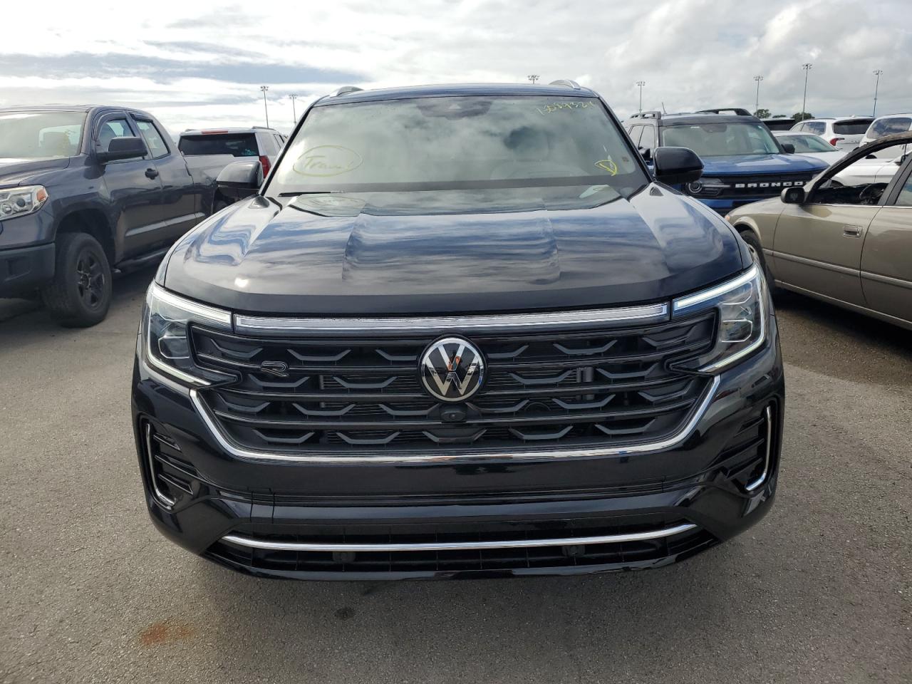 2024 Volkswagen Atlas Cross Sport Sel Premium R-Line VIN: 1V2FE2CA7RC255783 Lot: 75089324