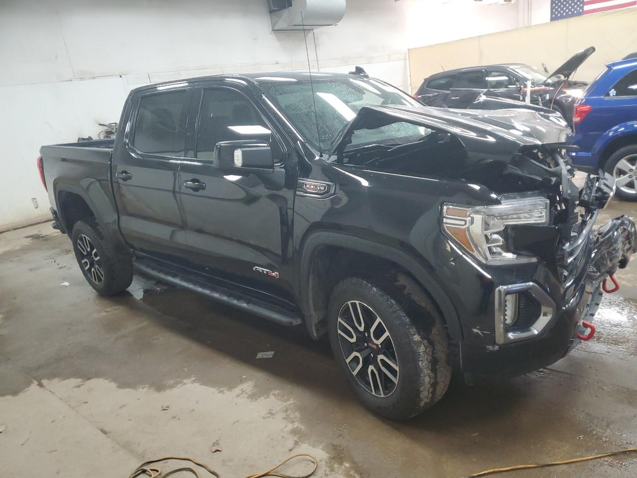 2021 GMC Sierra - Image 4