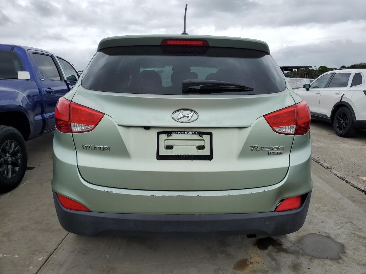 2010 Hyundai Tucson Gls VIN: KM8JU3AC6AU066383 Lot: 74087414