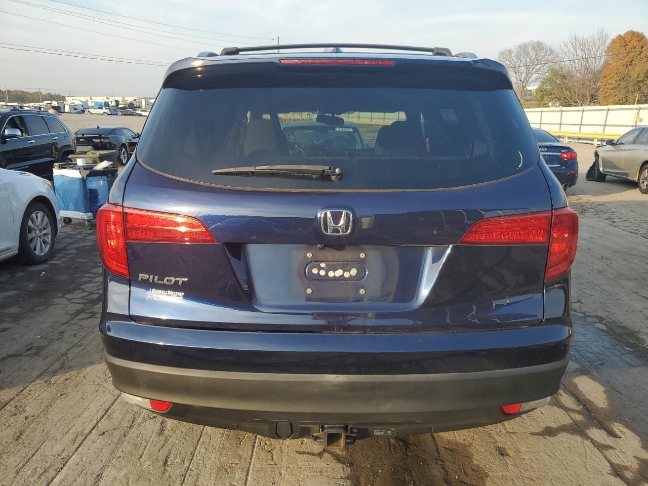 5FNYF5H77GB019219 2016 Honda Pilot Exln