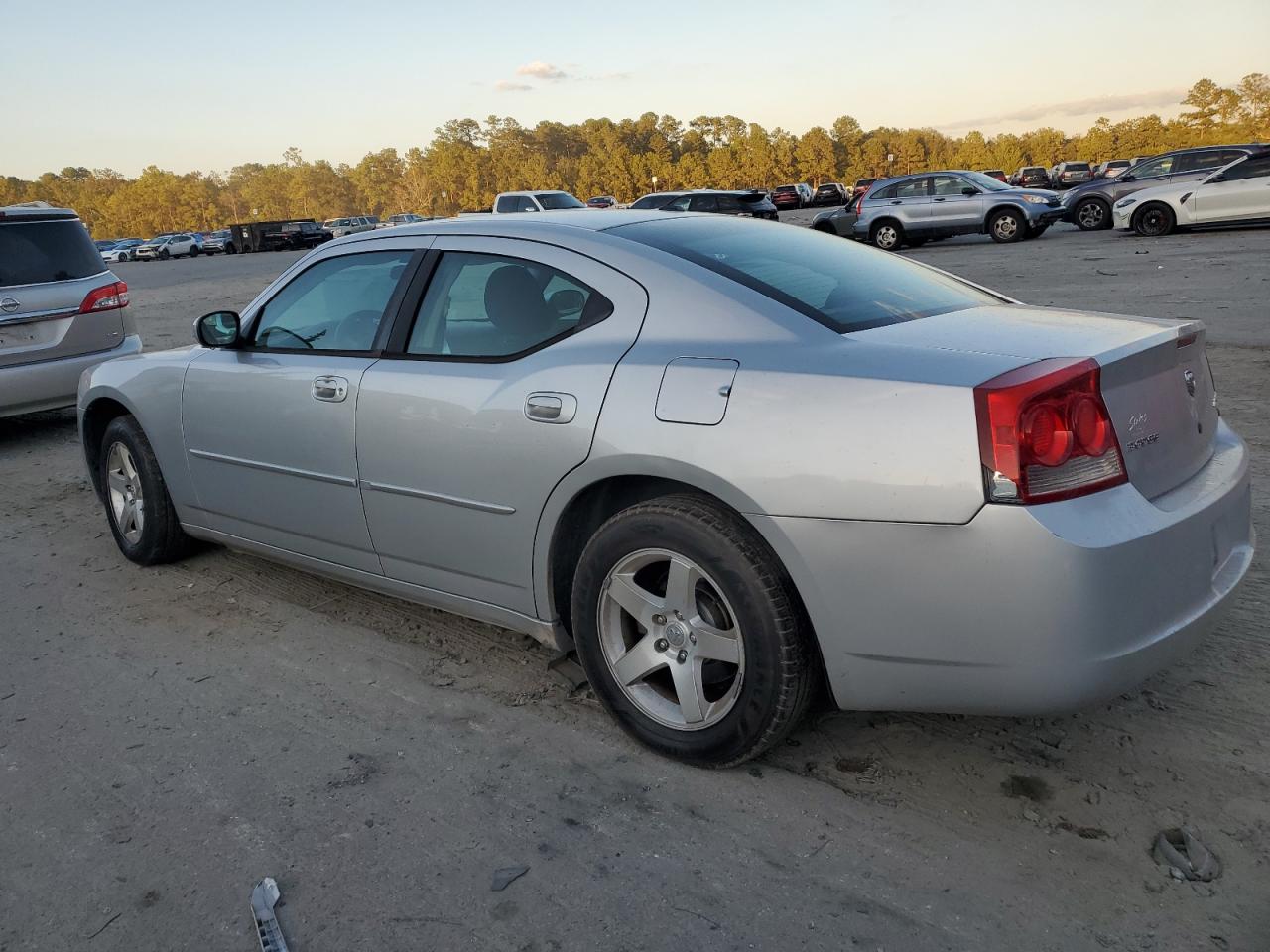 2010 Dodge Charger - Image 2
