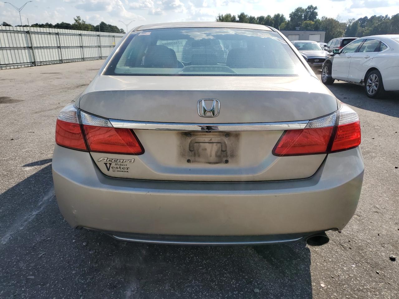 1HGCR2F31FA003087 2015 Honda Accord Lx