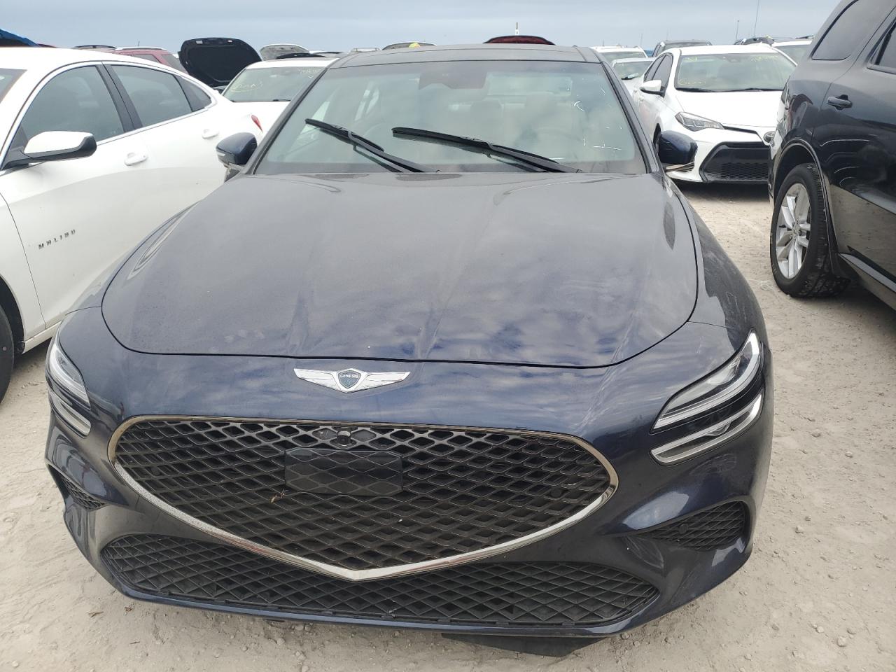 2023 Genesis G70 - Image 5