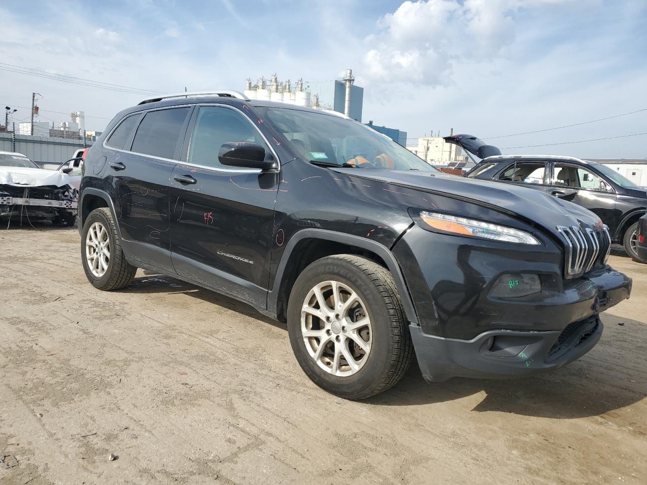 2016 Jeep Grand Cherokee - Image 4