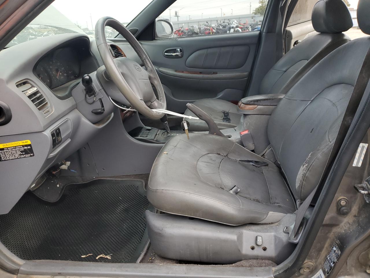 KMHWF35VX1A372516 2001 Hyundai Sonata Gls