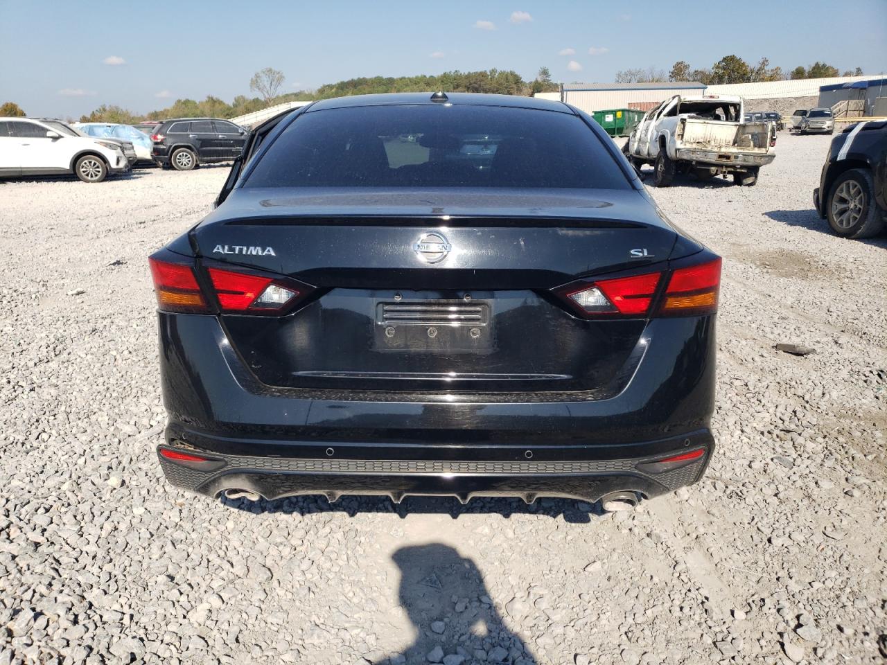 2020 Nissan Altima - Image 6