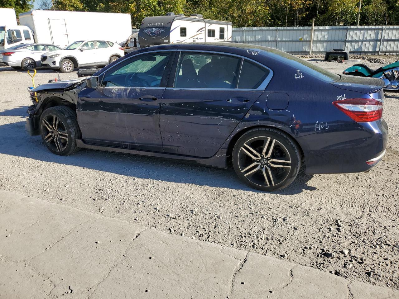 VIN 1HGCR2F52GA180654 2016 HONDA ACCORD no.2