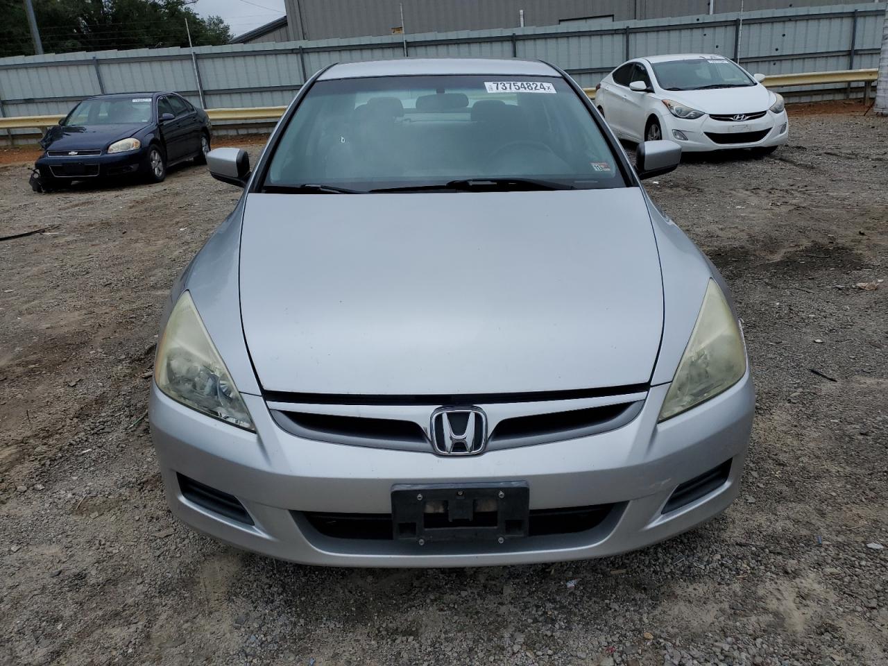 2006 Honda Accord - Image 5