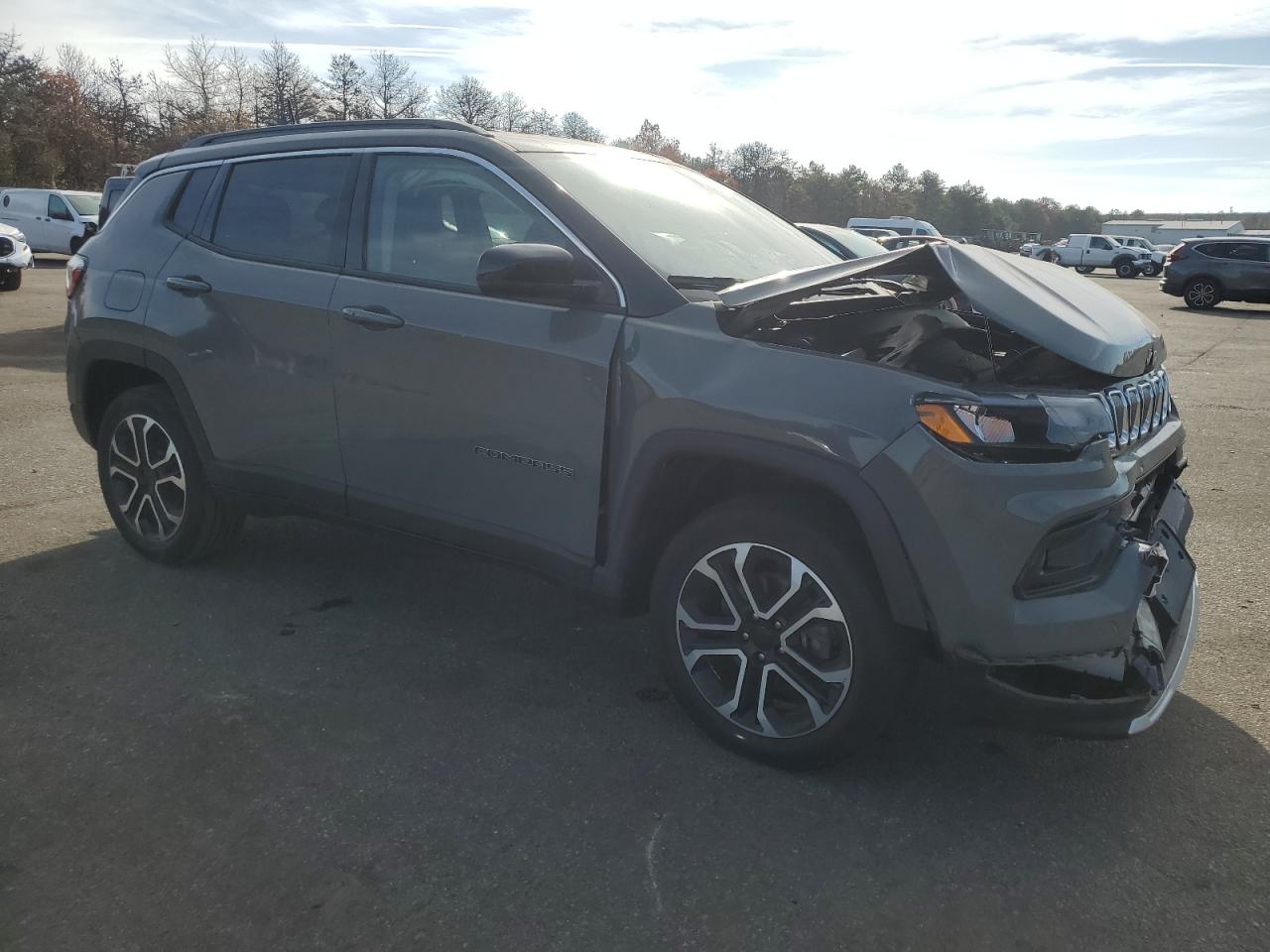 2022 Jeep Compass - Image 4