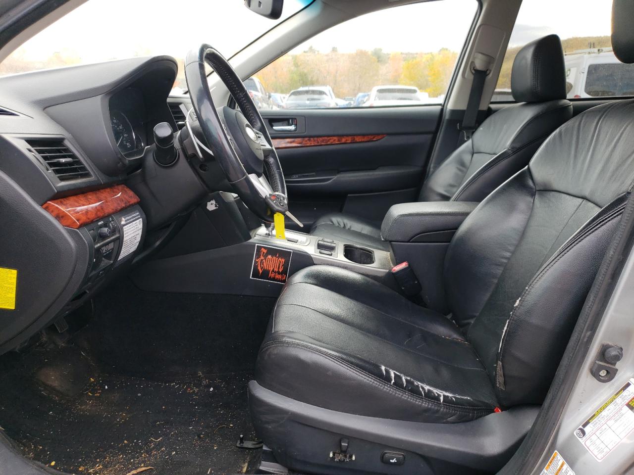 2011 Subaru Outback - Image 7