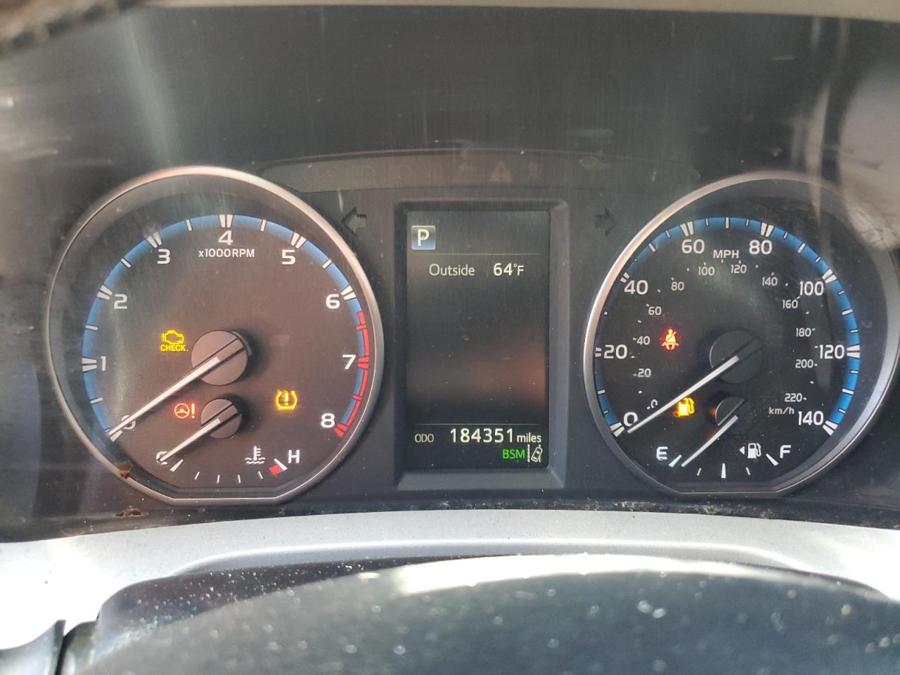 2017 Toyota Rav4 Xle VIN: 2T3WFREV2HW392147 Lot: 76687734