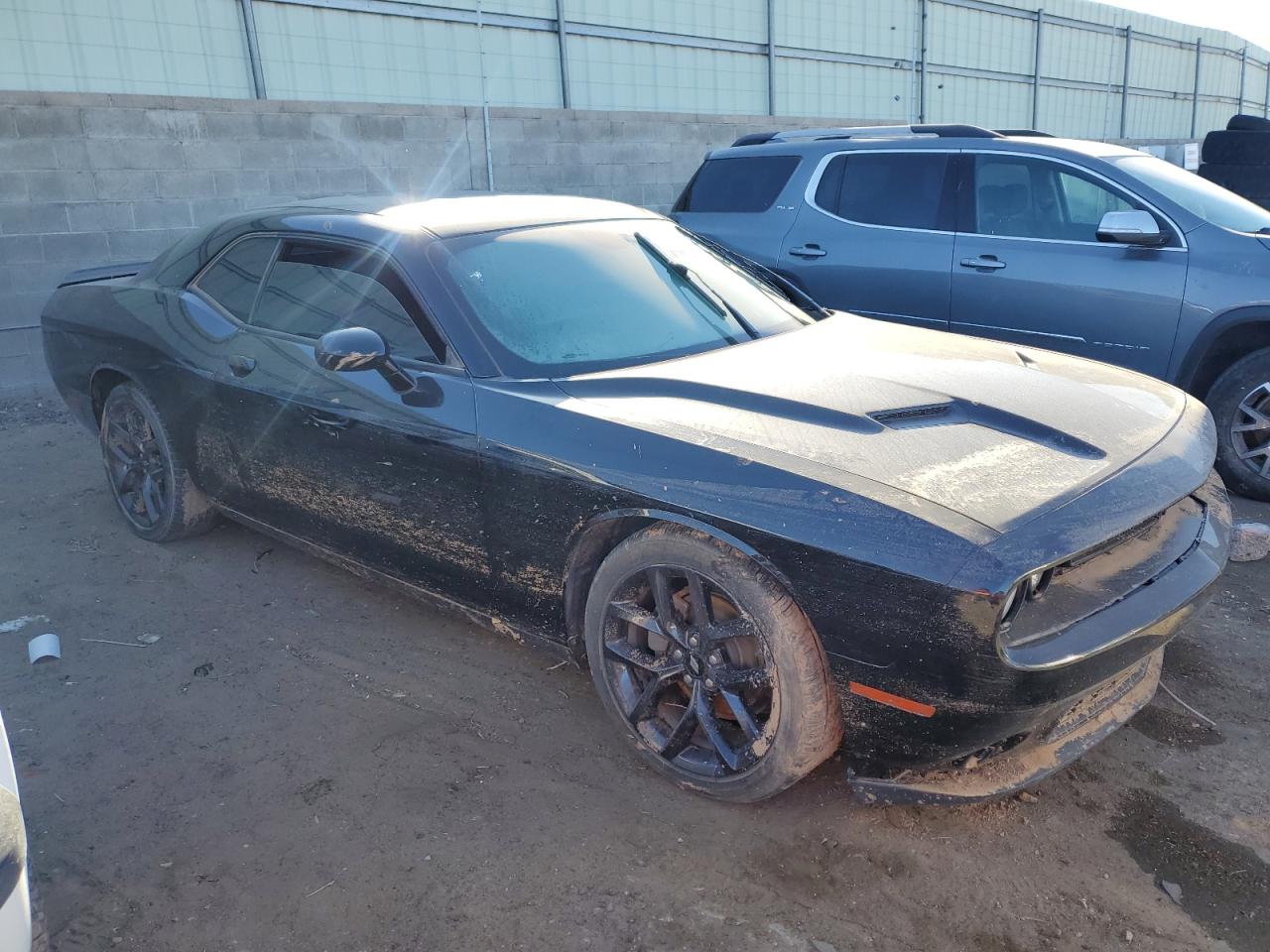 2019 Dodge Challenger - Image 4