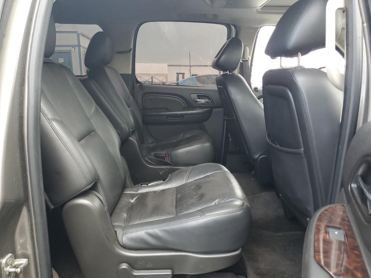 1GKS1MEF4CR279077 2012 GMC Yukon Xl Denali