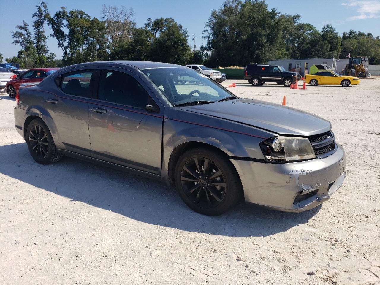 2013 Dodge Avenger - Image 4