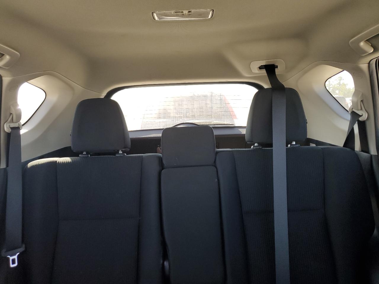 2T3BFREV0JW838347 2018 Toyota Rav4 Le