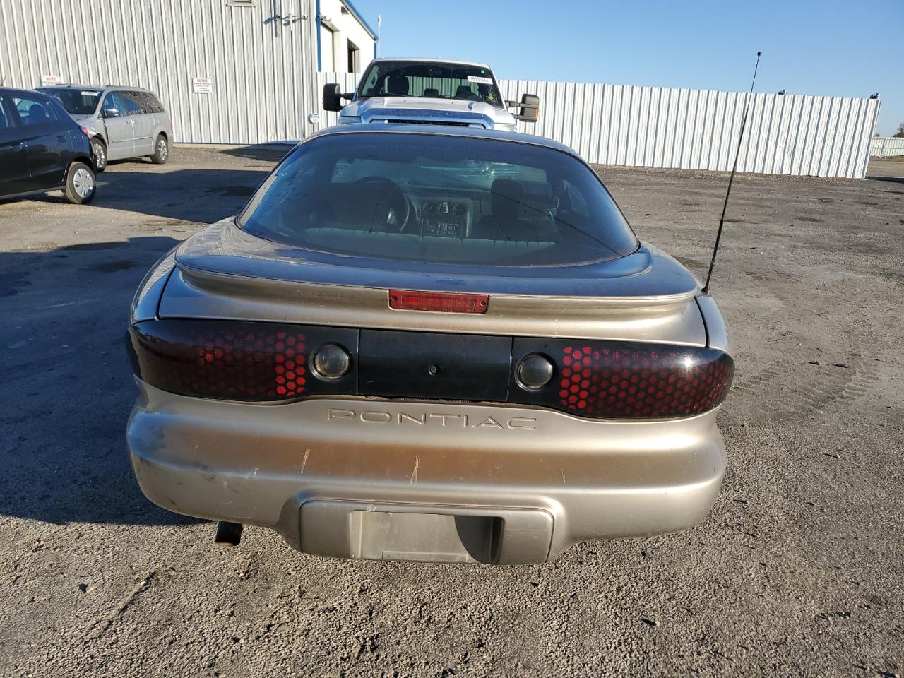 2001 Pontiac Firebird VIN: 2G2FS22K012104569 Lot: 76764224