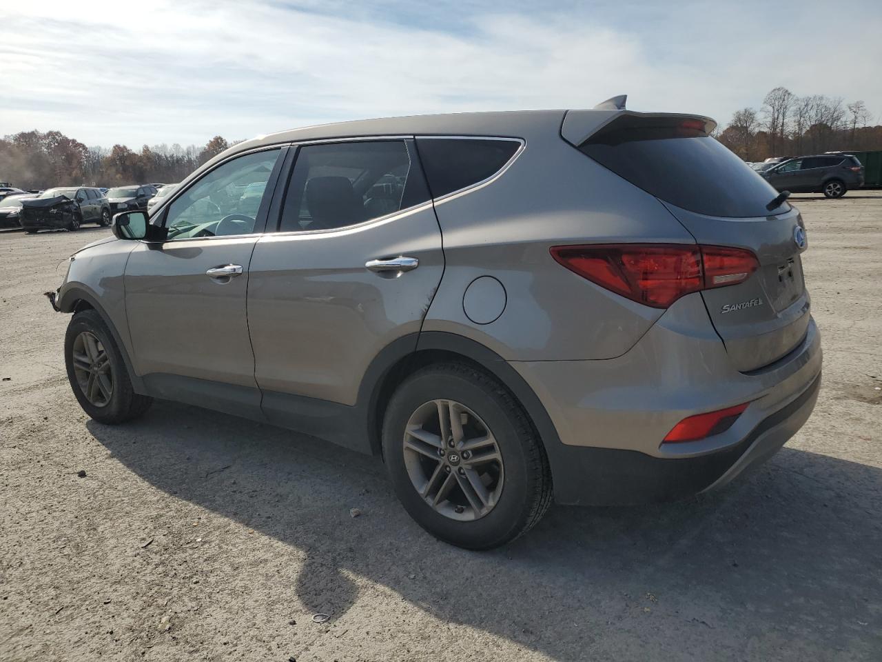 2017 Hyundai Santa Fe - Image 2