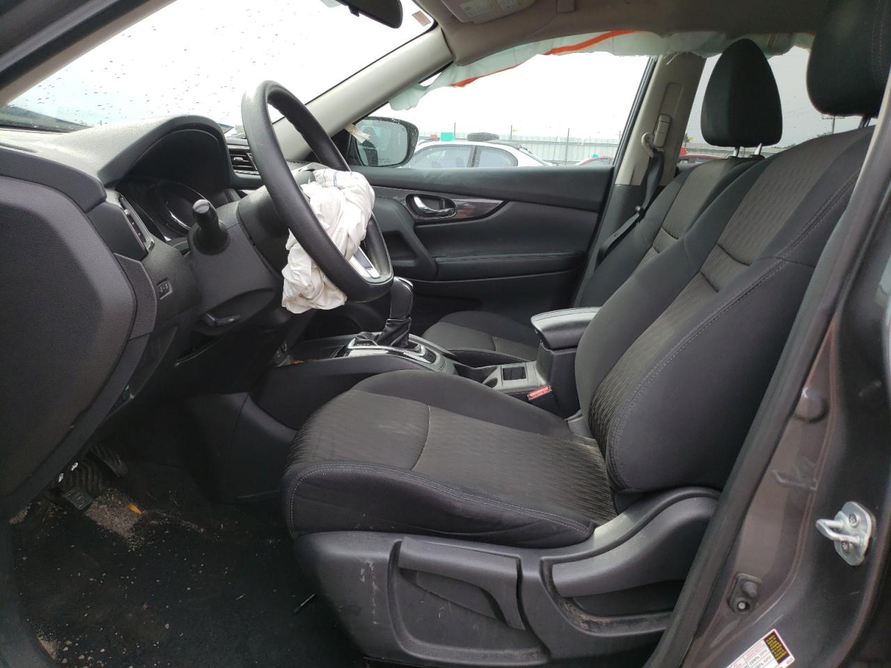 2017 Nissan Rogue - Image 7