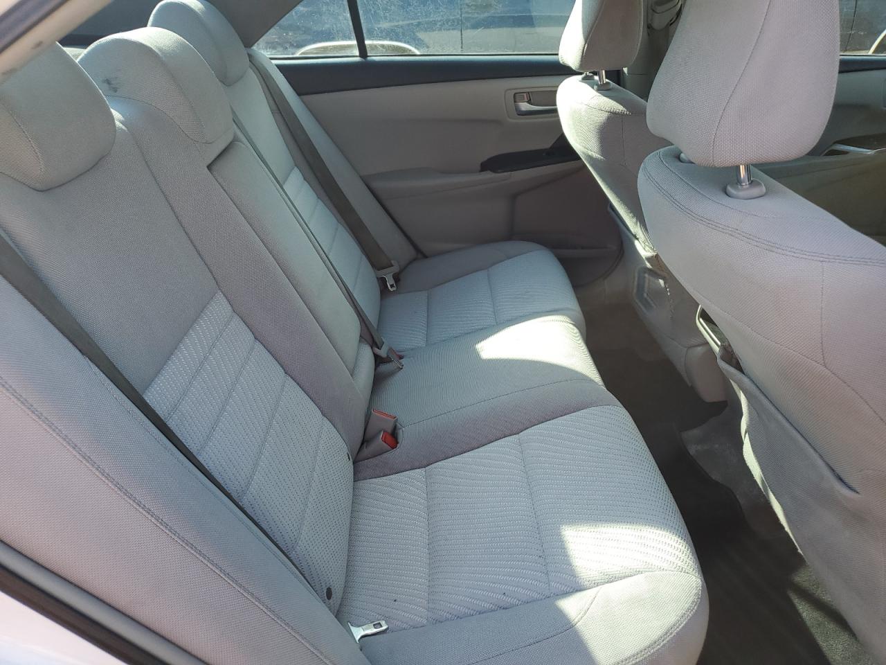 2015 Toyota Camry Le VIN: 4T1BF1FKXFU080118 Lot: 57900785