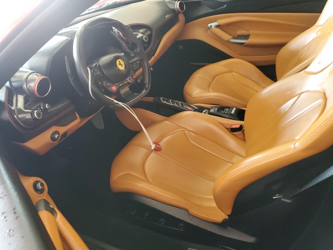 ZFF93LMA2M0264413 2021 Ferrari F8 Spider