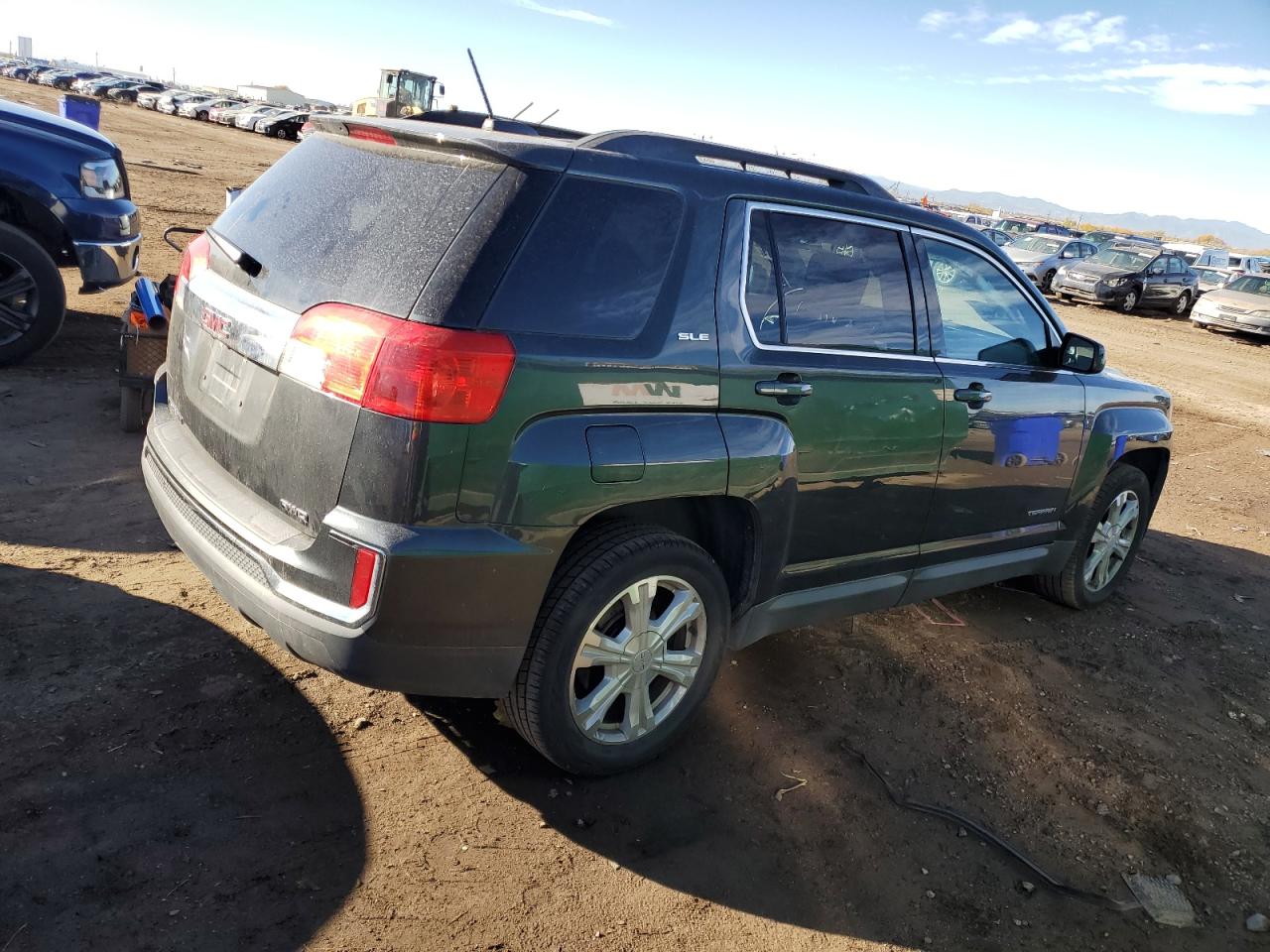 2017 GMC Terrain - Image 3